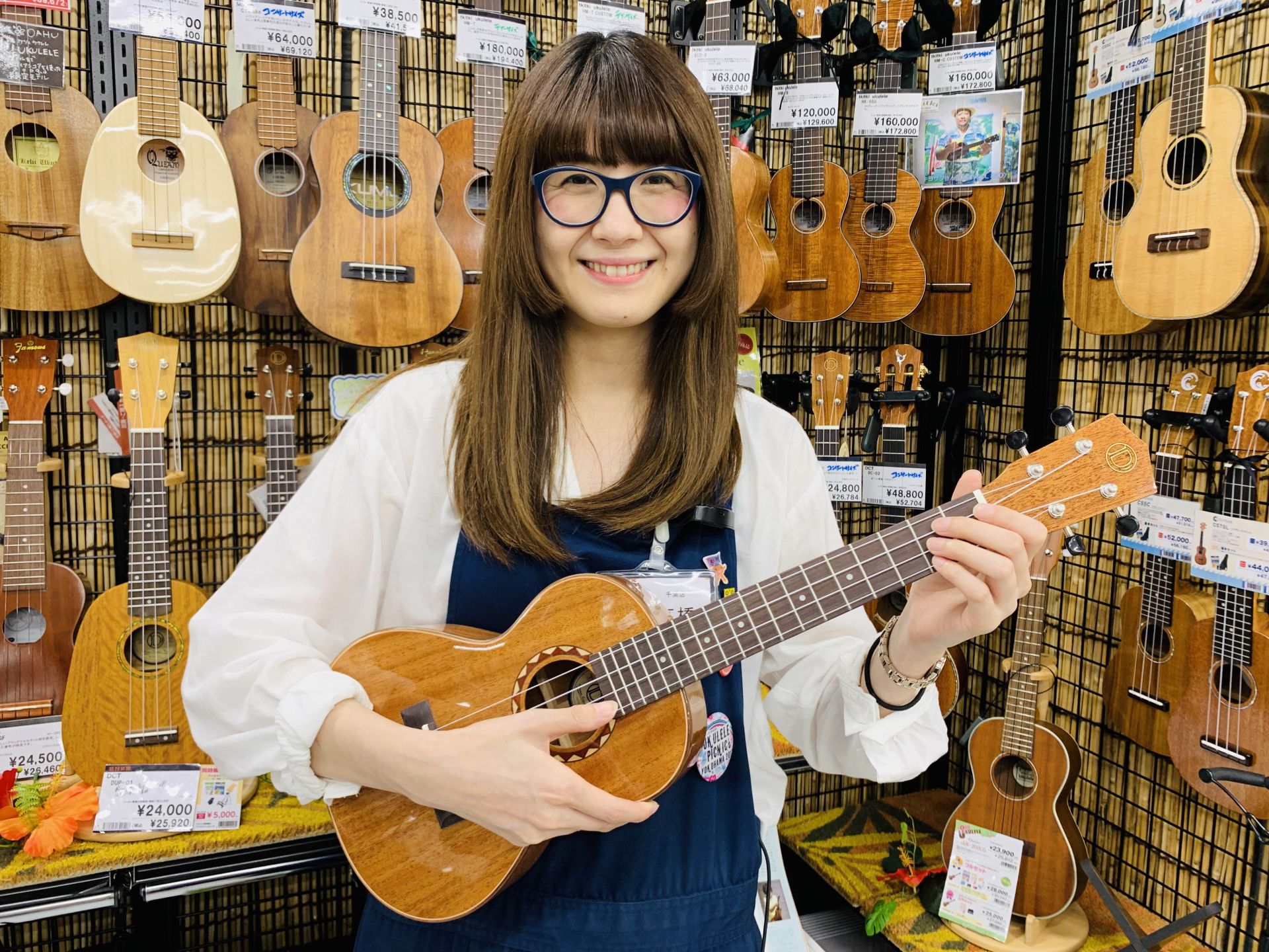 ウクレレ コンサート サイズ