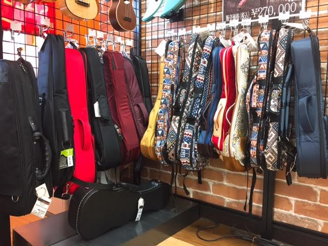 幾何学模様のウクレレケース 島村楽器 りんくうプレミアム アウトレット店 シマブロ